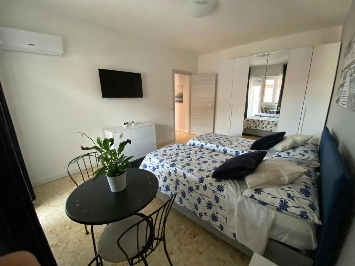 Affittacamere Hotel Ytha Housse Roma Centro